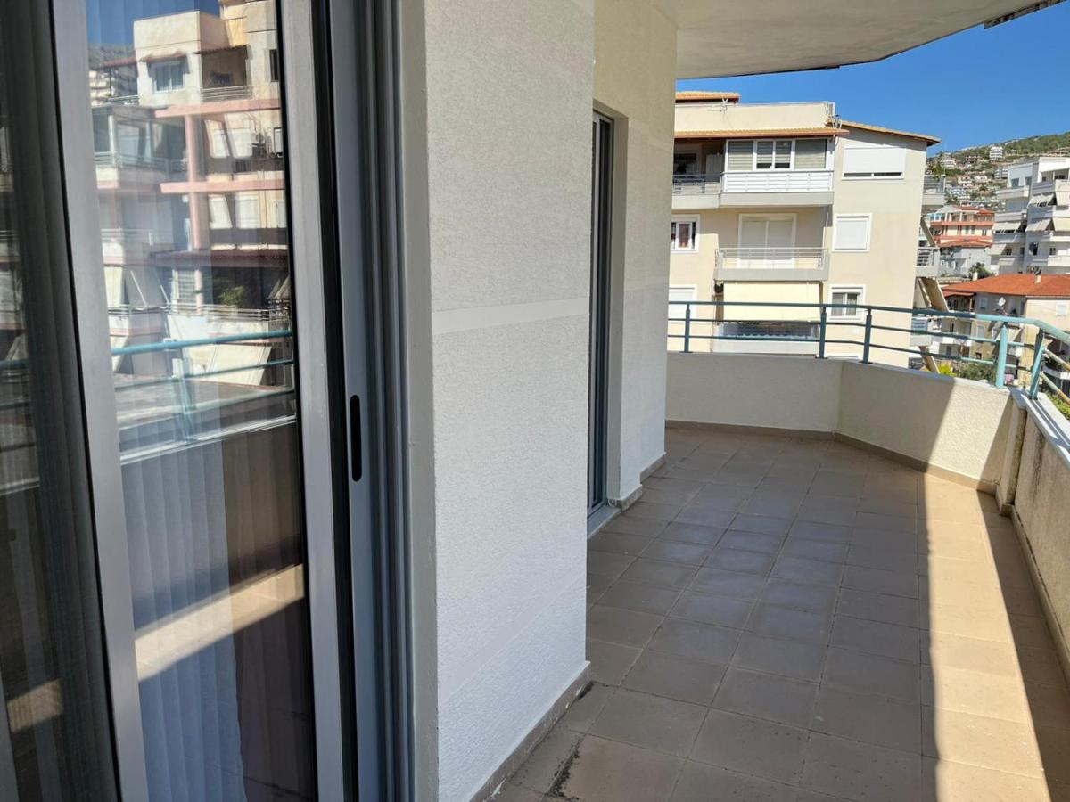 Saranda City Center & Beach Apartament 2 Bed Room Exterior foto