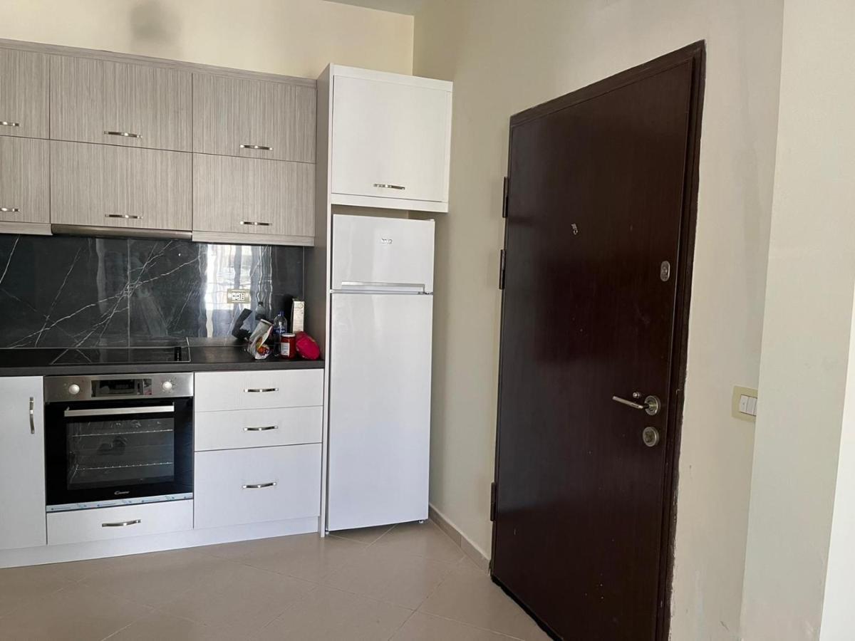 Saranda City Center & Beach Apartament 2 Bed Room Exterior foto