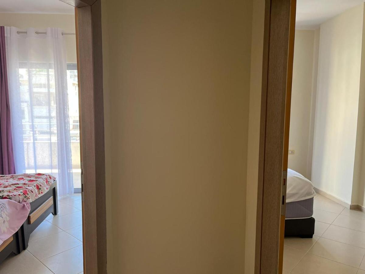 Saranda City Center & Beach Apartament 2 Bed Room Exterior foto