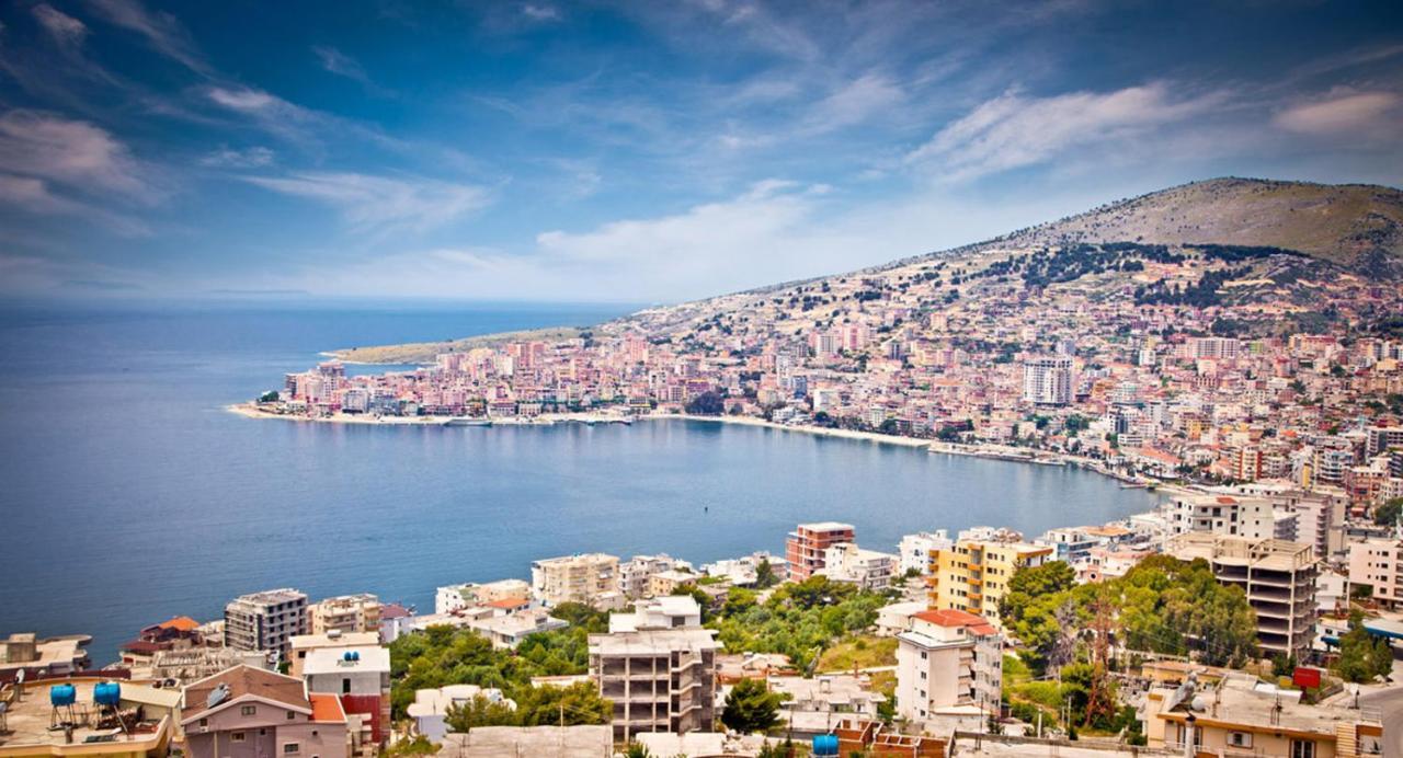 Saranda City Center & Beach Apartament 2 Bed Room Exterior foto