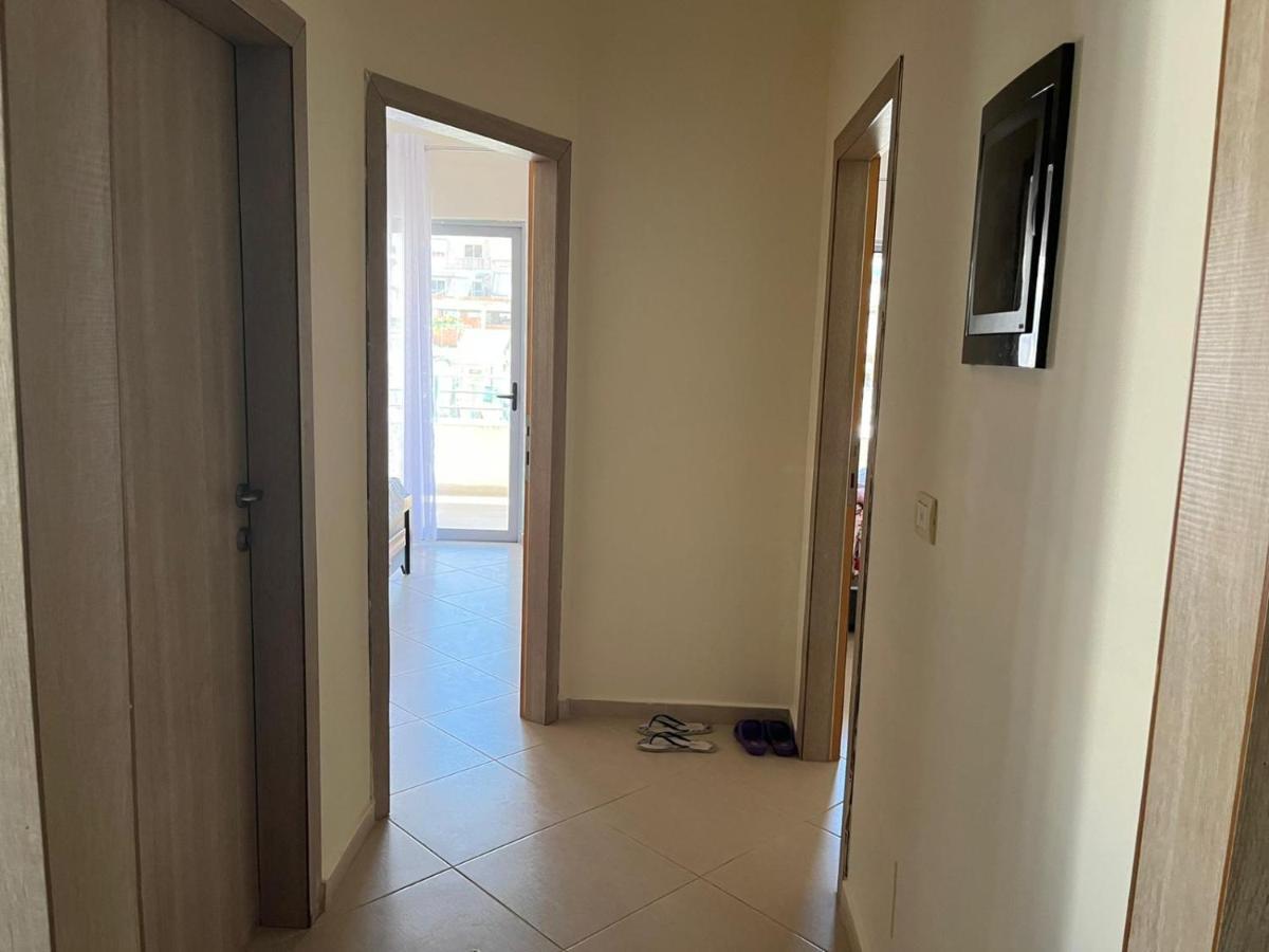 Saranda City Center & Beach Apartament 2 Bed Room Exterior foto